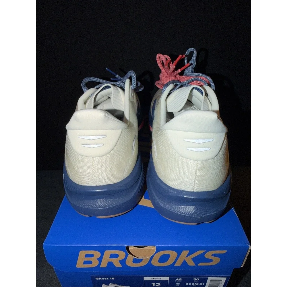 Brooks Ghost 18 Mens B Narrow Coconut/Red/Blue USA Mens Size 12